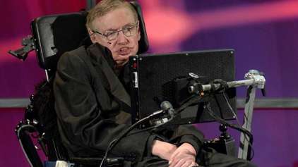 A humanidade só te mais 100 anos, afirma Hawking 