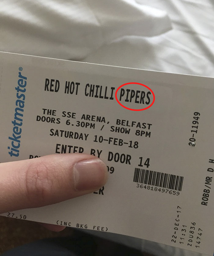 Homem compra ingresso para Red Hot Chili Pepers, tudo dá errado